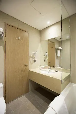 Отель Western Haeundae 4*