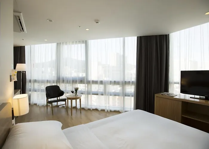 Western Haeundae 4*